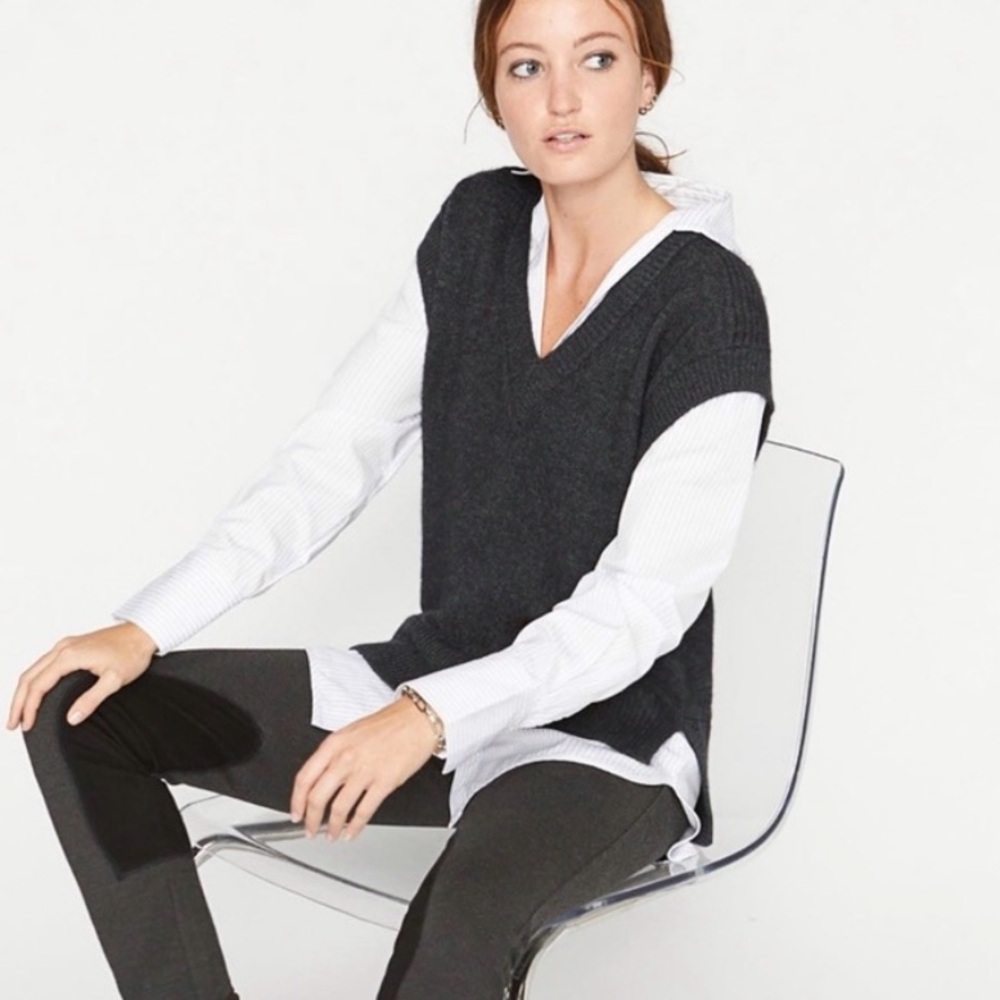 BROCHU WALKER Grey Gray V Neck Sweater Vest Blue White pinstripe collar blouse M - Picture 12 of 13
